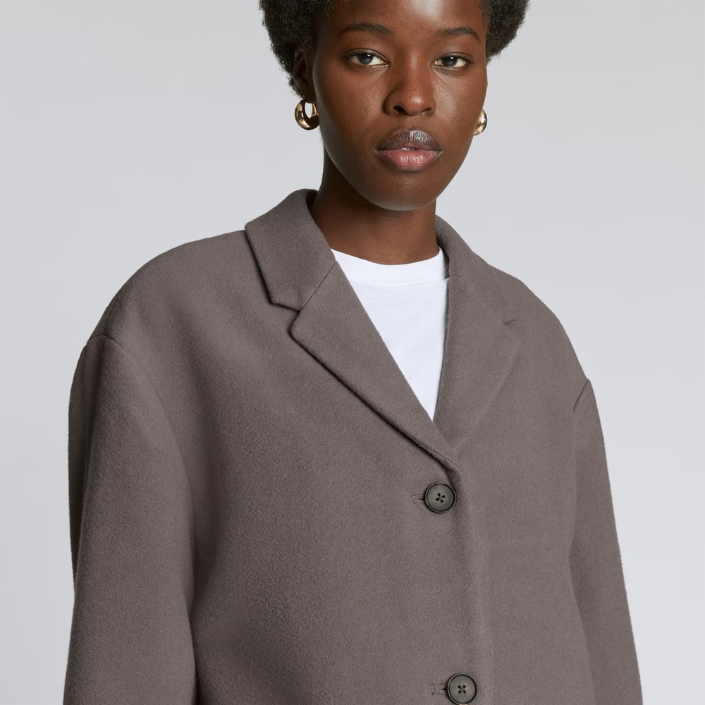 MUST GO - MOVING! Everlane the Italian Rewool Cocoon Coat - Picture 3 of 9
